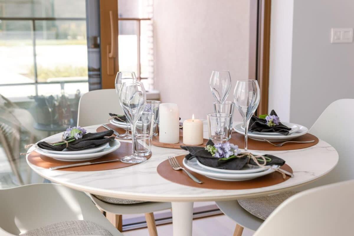 Luxurious Flat "De Zilte Zeezoen" Close To The Sea Ostende Exterior foto
